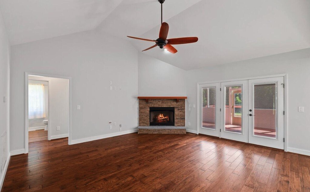 11208 Range Road — additional photograph